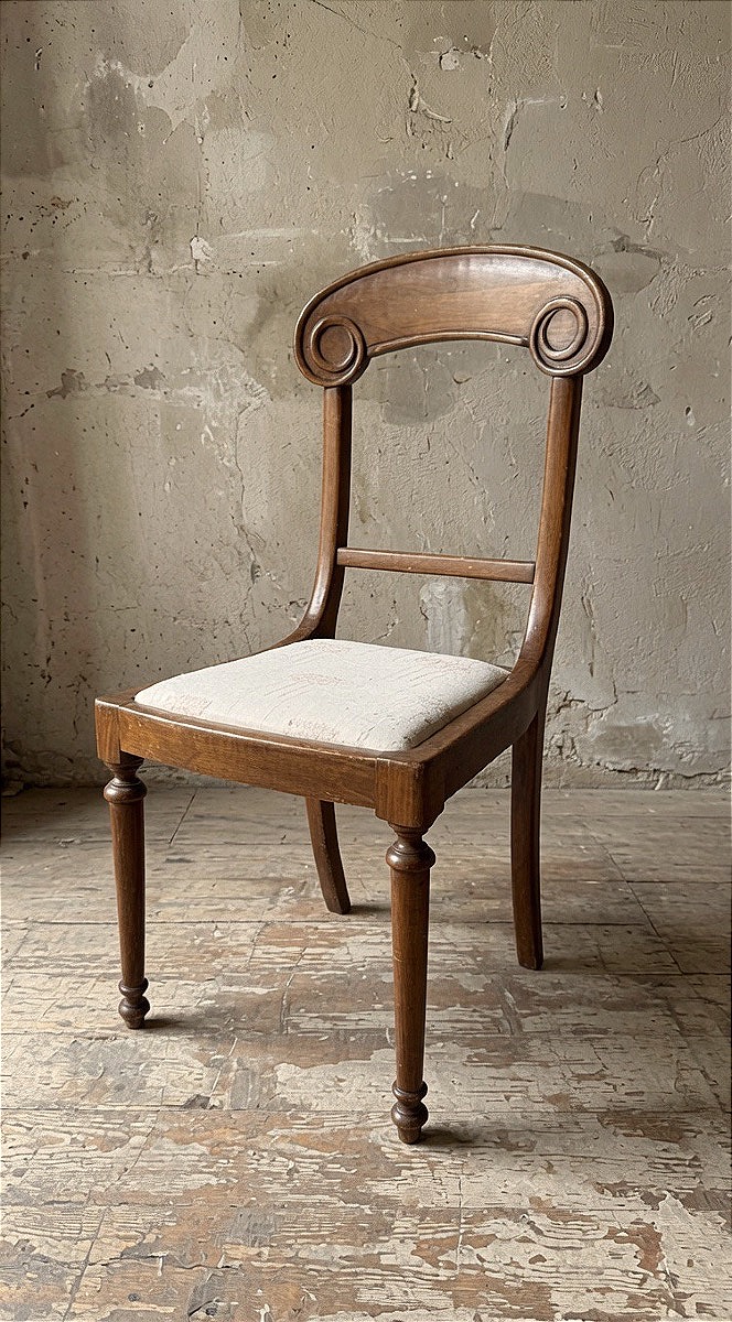 Sei sedie in noce, primi del Novecento-photo-2