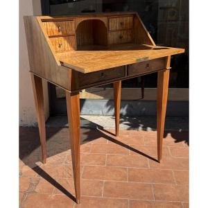 Ribalta in legno massello di noce e acero