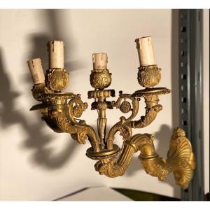 Coppia di Applique Luigi XVI in Bronzo Dorato (XIX Secolo)