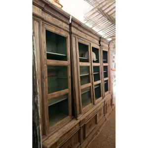 Credenza antica in legno massello con ante vetrate – fine XIX / inizi XX secolo