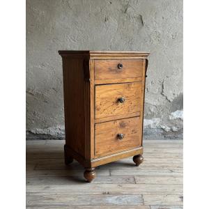 Comodino veneto della metà dell’Ottocento