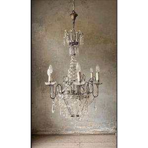 Lampadario in cristallo di manifattura ottocentesca,