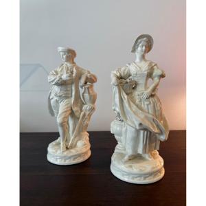 Pair Of Porcelain Figures From The Late 18th And Early 19th Centuries