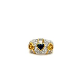 "18 Kt Yellow Gold Ring With Sapphires And Diamonds"