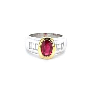 "refined Ring: 18ct Gold, Ruby, Baguettes"