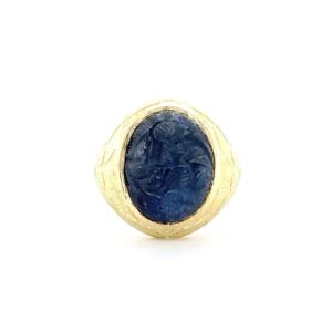 "men's Yellow Gold Ring With Sapphire Cabochon"