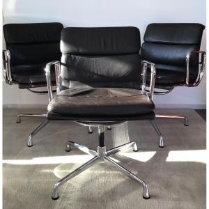 Vintage Eames Ea 208 Soft Pas Leather Armchairs