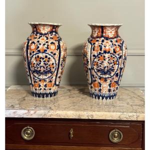 Pair Of Imari Porcelain Vases (japan) 19th Century.