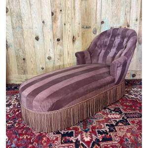 Napoleon III Period Chaise Longue With Upholstered Backrest. 
