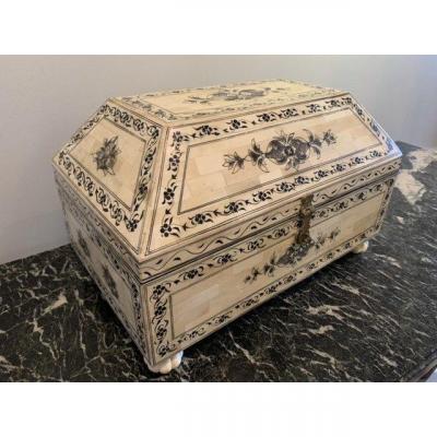 Anglo-indian Book Box De Vizagapatam.