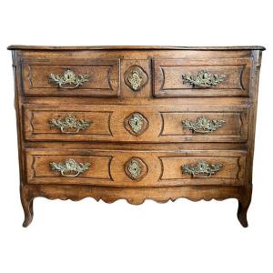 Louis XV Period Chest Of Drawers - 18th Century France