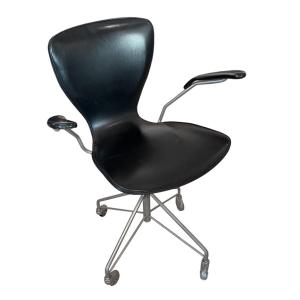 Jacobsen For Fritz Hansen Model 3217 Black Swivel Office Chair