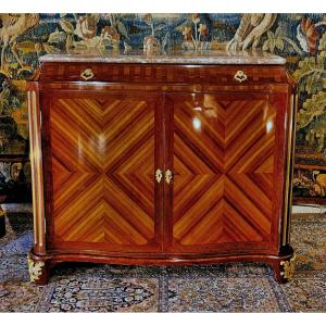 Buffet Louis XV Germain Landrin Attr. Around 1750 Germain Landrin Master January 16, 1738