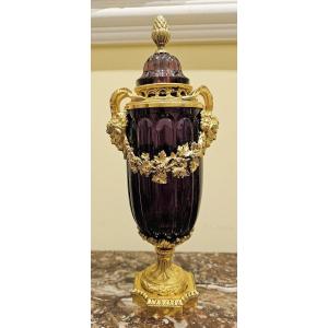 Potpourri Vase, Amethyst-colored Glass, Louis XVI Style, H. 32 Cm, Gilt Bronze