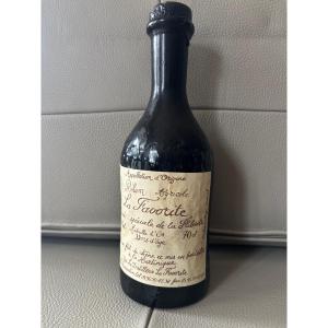 "la Favorite Rum Bottle "the Pirates" 1987"