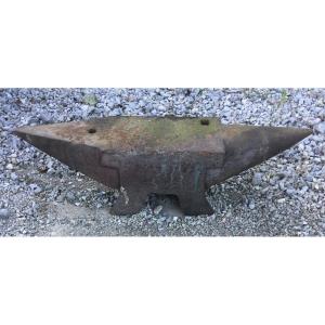 Cast Iron Anvil