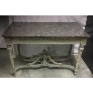 Middle Table