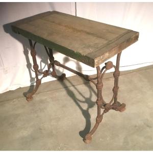 Small Cutting Table
