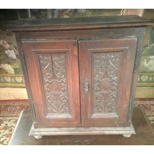 18th Century Wardrobe