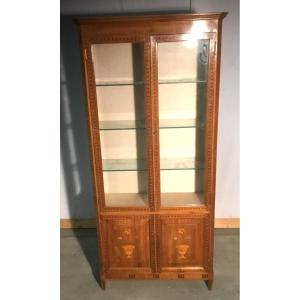 Louis XVI Display Case