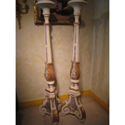 Paire de torchères bois laqué E. L. XVI