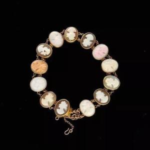 Antique Cameo Bracelet 15 Ct Gold Victorian. Adorned With 13 Shell Cameos Links