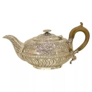 A George III Sterling Silver Teapot London 1819 By Robert Hennell Ii