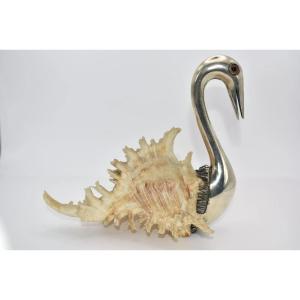 A Vintage Calderoni Gioielli. 800 Grade Silver Swan Sea Shell Sculpture