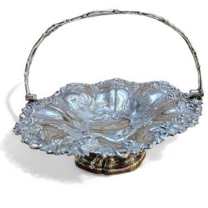 A Large Antique Victorian Solid Silver Basket Vine & Leaf Design 1385.6 Grams