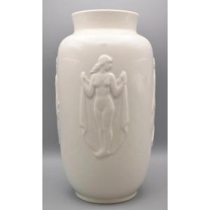 Royal Copenhagen White Porcelain Vase By Hans Henrik Hansen