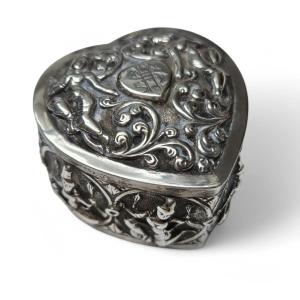 Antique Indian Silver Heart-shaped Trinket Box