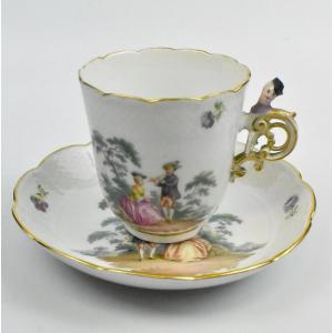 Rare Meissen Quatrefoil Shape Cup And Saucer, Dating To Circa 1745