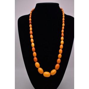 Antique Butterscotch Egg Yolk Natural Baltic Amber Graduated Bead Necklace