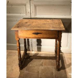 Louis XIV Walnut Table, Late 17th Century, Early 18th Century 