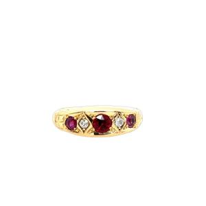 Vintage 18ct Yellow Gold Diamond & Garnet Ring