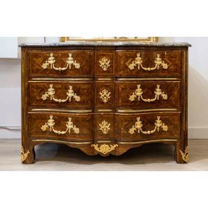 Regency Style Crossbow Chest Of Drawers Known As "aux Valets"