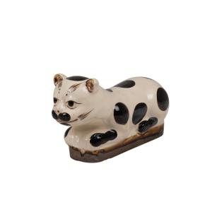 Cat In Ceramic Black And White, Circa 1900, Ls5559209e