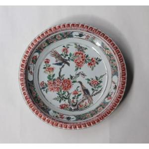Chinese Porcelain Plate With Famille Verte Decoration, Kangxi Period (1662-1722).