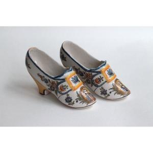 Pair Of Earthenware Shoes From Lyon. 18th Century.