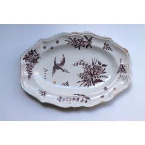Lunéville Earthenware Dish With Manganese Decoration. 18th Century.