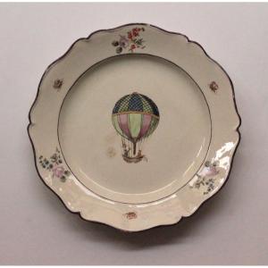 Fine Earthenware Plate With "balloon" Decoration, 18th Century.