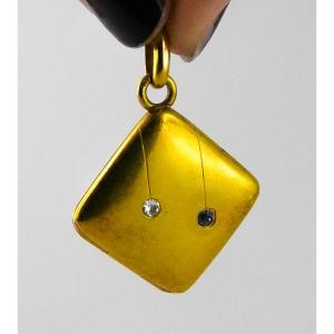 Diamond & Sapphire Opening Diamond Medallion Pendant / Yellow Gold Belle Epoque Sentimental Jewelry