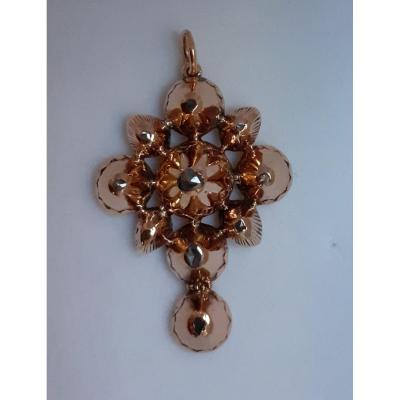 Pendentif Croix Régionale Ancienne Or Et 10 Diamants ( Taille Rose )