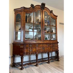 18th Century Dutch Showcase - Circa 1725