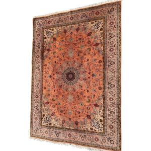 Tabriz Rug – Central Medallion – 288 X 201 Cm