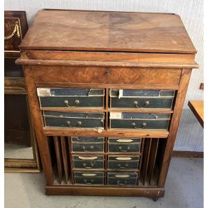 Walnut Scribe Box