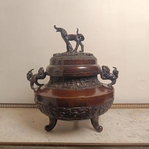 China, Qing Dynasty, Archaic Bronze Incense Burner With Brown Patina