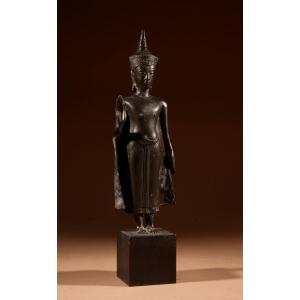 A Fine Early Bronze Crowned Buddha Figure With Original Old Patination, Ayutthaya Period (1350-