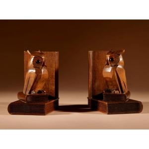   Pair Of Amusing Bookends In The Shape Of Carved Owls, Black Forest, Circa 1900-1920.