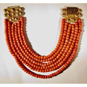 A Very Large Dutch Provincial Coral Necklace With Golden Clasp.